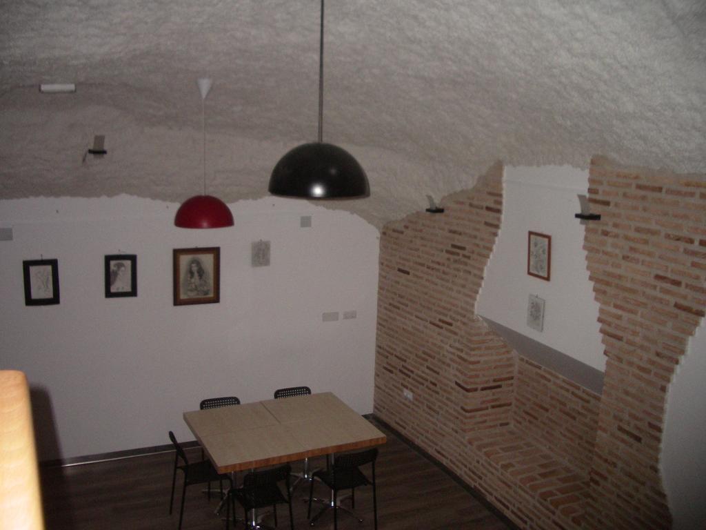 Apartamentos La Fonda Ариньон Экстерьер фото